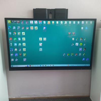 Dotykovy Monitor S Pohyblivym Mechanizmem Nastaveni Vysky 12