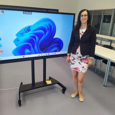 Profesionalni Dotykovy Monitor 65 1