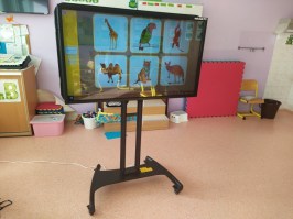 dotykove-monitory-s-prislusenstvim-0016